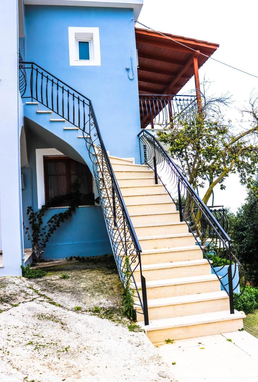 orizontas studios&apartments Svoronata Exterior foto